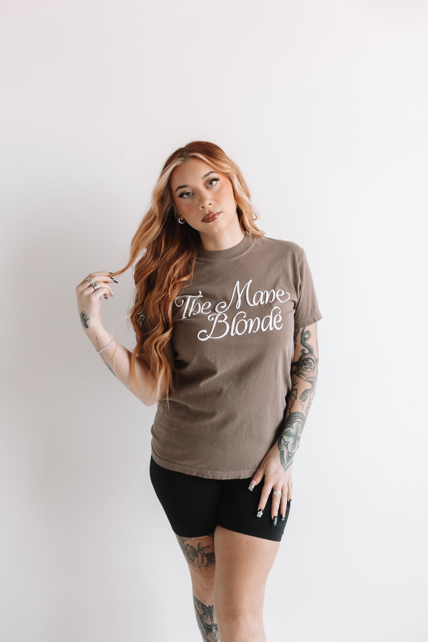 The MANE BLONDE oversized tee